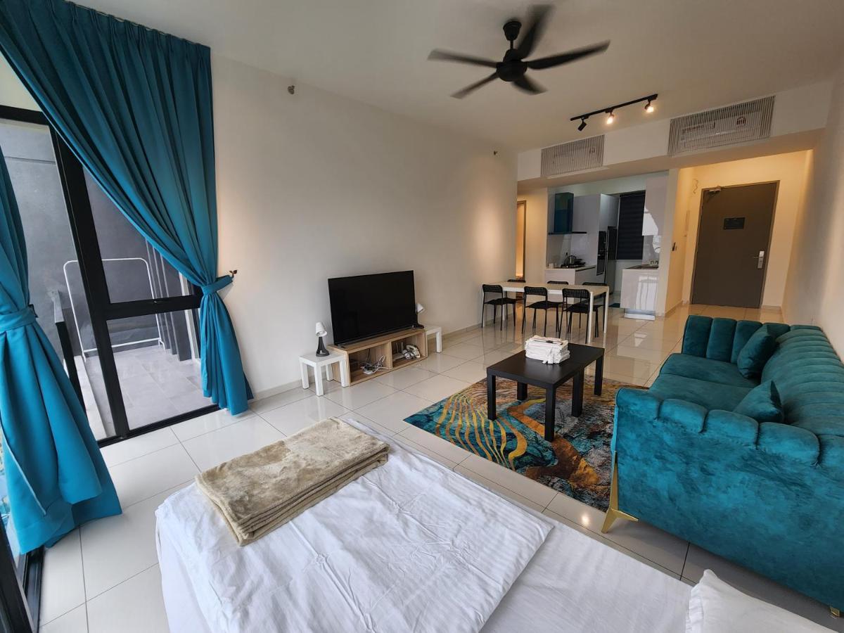 Beacon Executive Suite - Skypool Penang View George Town Exterior photo